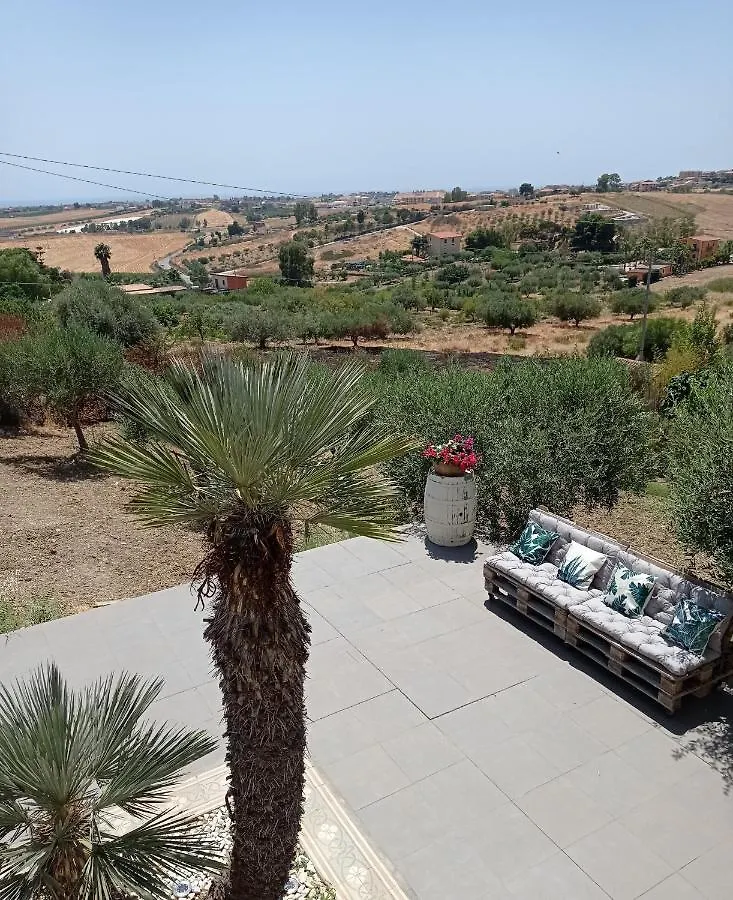 Gli Ulivi Della Valle Dei Templi Agrigento 0*,  Italien
